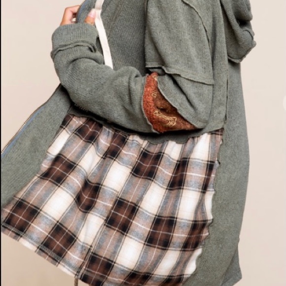 POL Hoodie Jacket last one - Picture 3 of 3